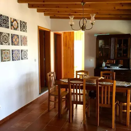 Сasa de vacaciones Azorean Sao Jorge Urzelina