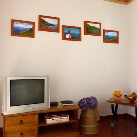 Holiday home Azorean Sao Jorge Urzelina